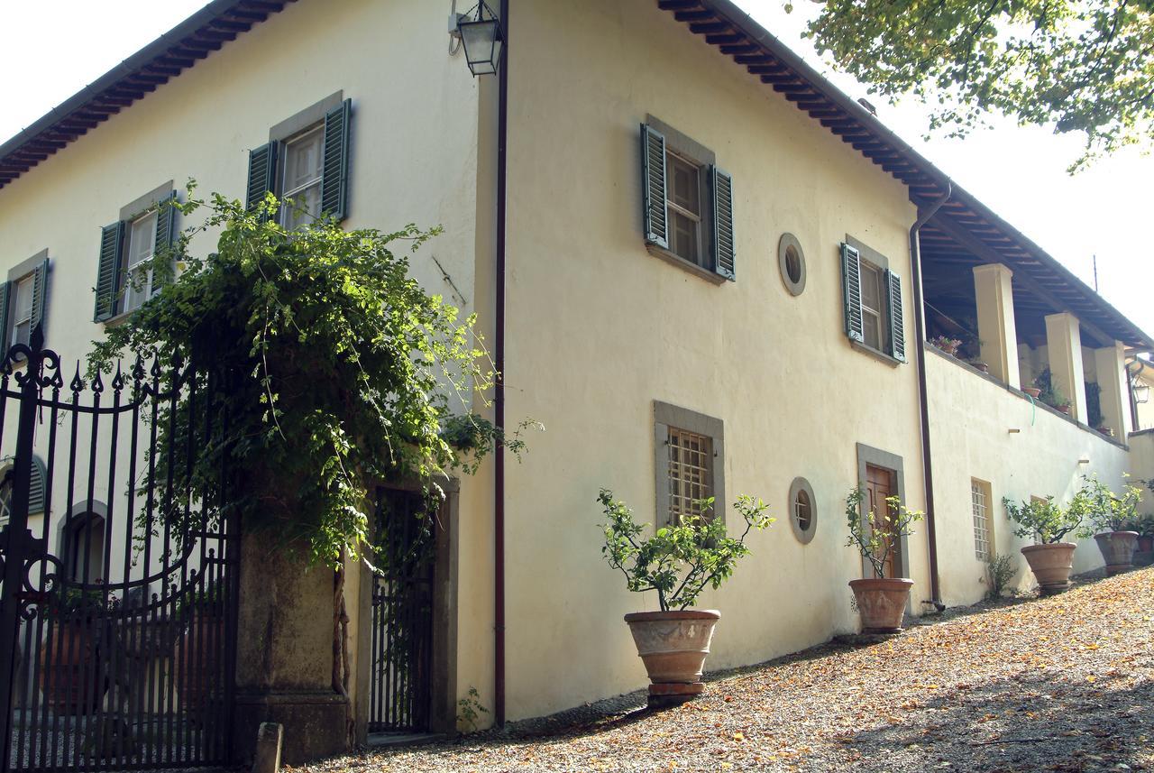 Bed and Breakfast Tenuta Di Capezzana Seano Екстер'єр фото