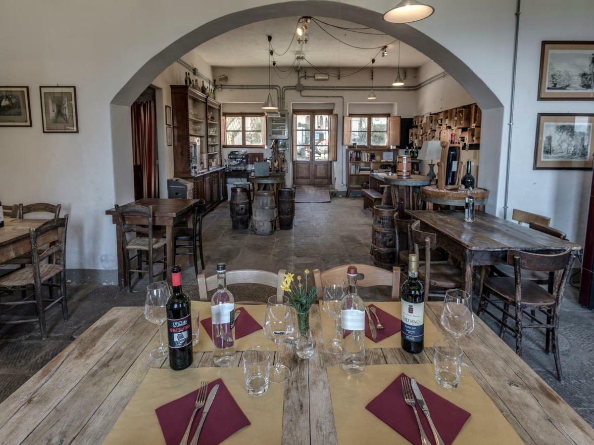 Bed and Breakfast Tenuta Di Capezzana Seano Екстер'єр фото