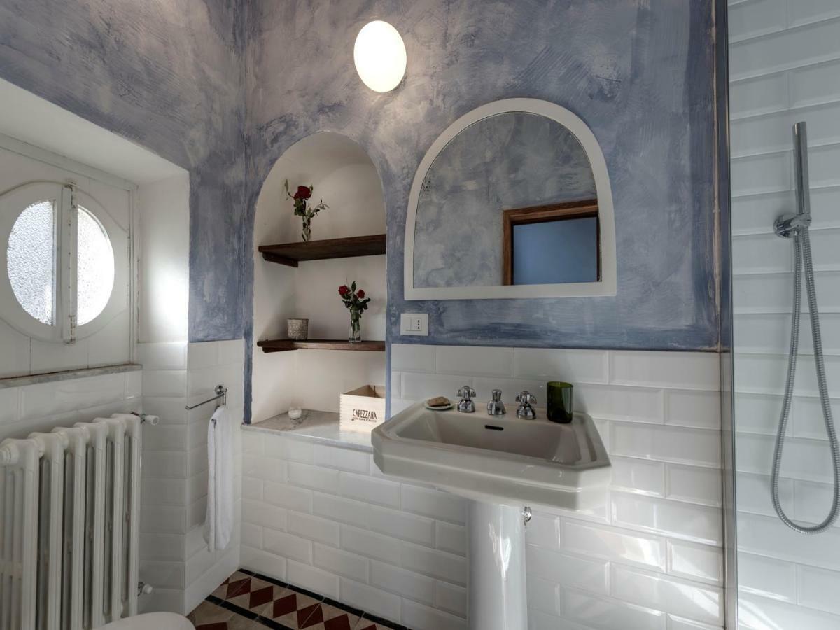 Bed and Breakfast Tenuta Di Capezzana Seano Екстер'єр фото
