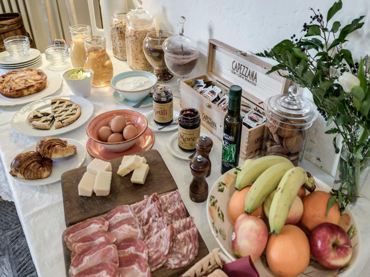 Bed and Breakfast Tenuta Di Capezzana Seano Екстер'єр фото